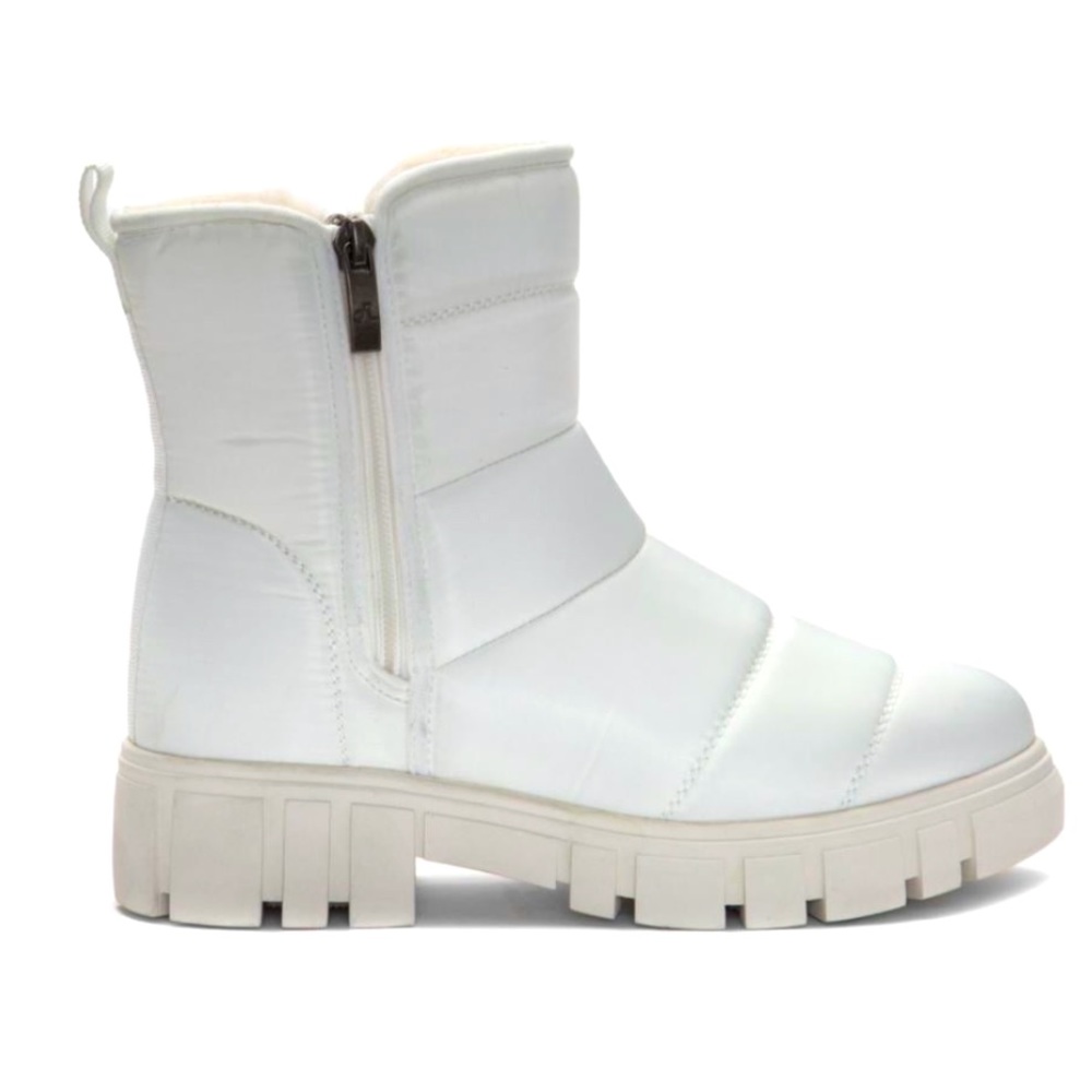 Religious Comfort Women's Sunsetsher White , women’s size 9